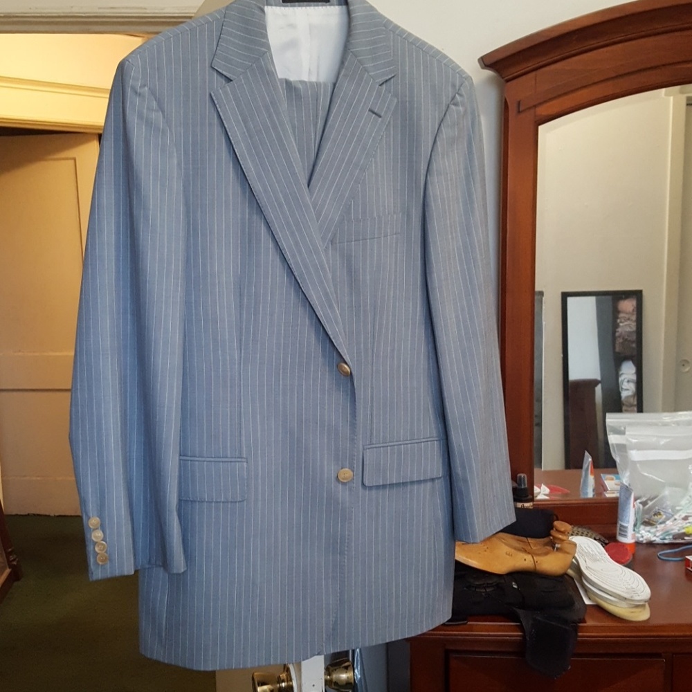Hugo Boss mens suit